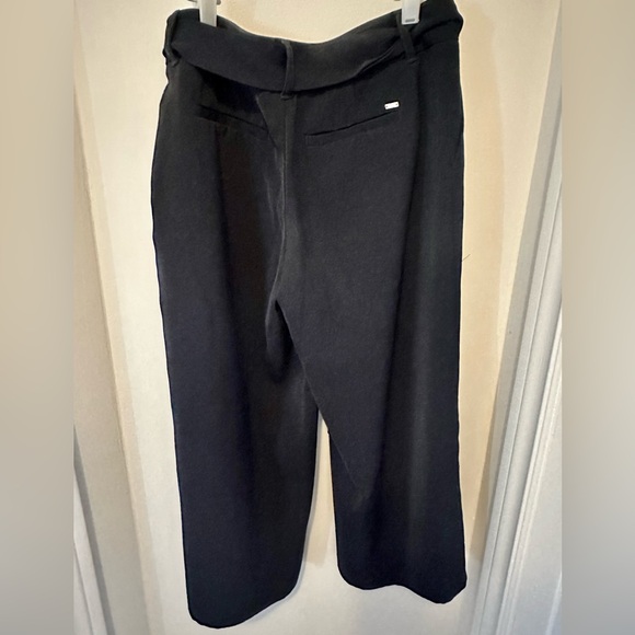 Navy blue cropped trouser - Picture 2 of 4